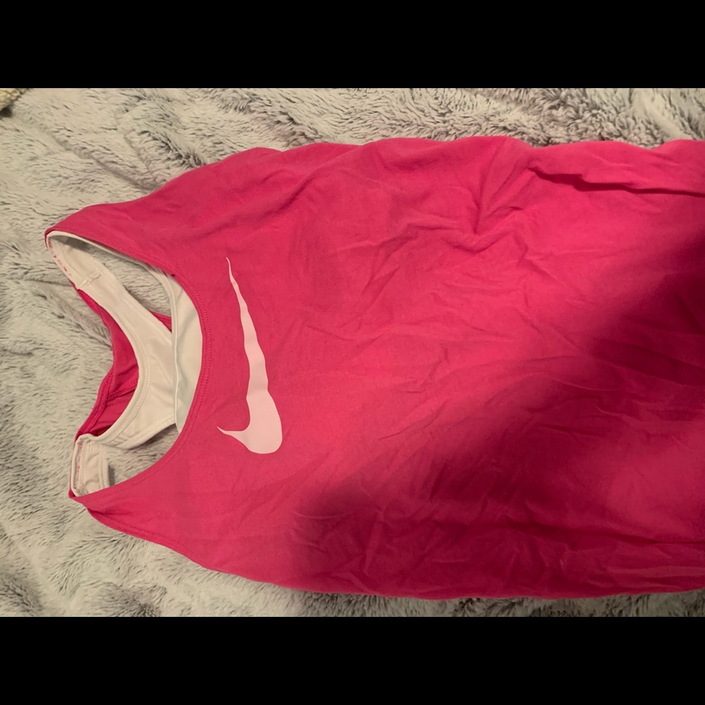 pink nike tank
